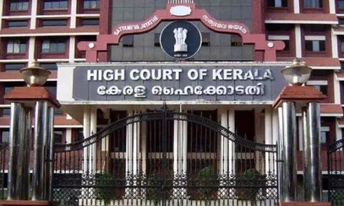 ആര്‍.ടി.പി.സി.ആര്‍ നിരക്ക് 500 രൂപയാക്കി കുറച്ച സര്‍ക്കാര്‍ ഉത്തരവ് ഹൈക്കോടതി റദ്ദാക്കി