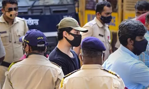 ആര്യൻ ഖാന് അന്താരാഷ്ട്ര മയക്കുമരുന്ന് റാക്കറ്റുമായി ബന്ധം; 11 വരെ കസ്റ്റഡിയിൽ വേണമെന്ന് എൻ.സി.ബി