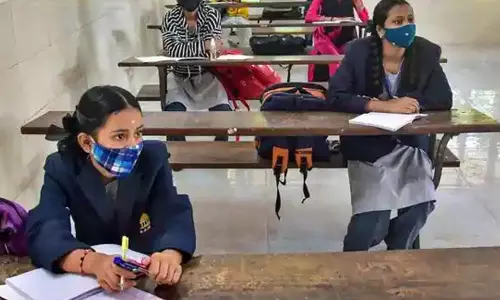 ബാച്ചുകളായി തിരിച്ച് ക്ലാസ്;സംസ്ഥാനത്ത് സ്കൂളുകൾ തുറക്കുന്നതിനുള്ള മാർഗരേഖയായി