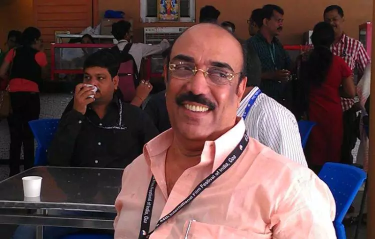 വിനോദ നികുതിയിൽ ഇളവ് നൽകിയില്ലെങ്കിൽ തിയറ്ററുകൾ തുറക്കില്ലെന്ന് ലിബര്ട്ടി ബഷീര് വിനോദ നികുതിയിൽ ഇളവ് നൽകിയില്ലെങ്കിൽ തിയറ്ററുകൾ തുറക്കില്ലെന്ന് ലിബര്ട്ടി ബഷീര്