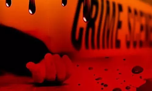 കോട്ടയം കങ്ങഴയില്‍ യുവാവിനെ വെട്ടിക്കൊന്ന ശേഷം കാല്‍പ്പാദം വെട്ടിമാറ്റി