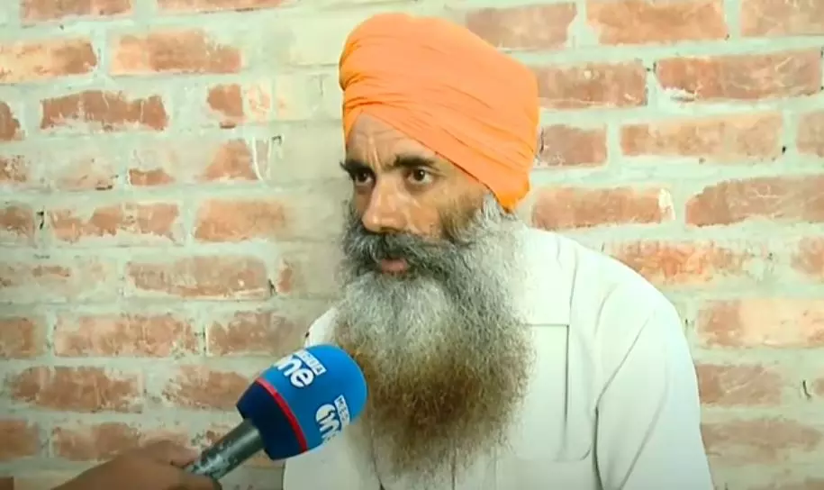 യുപി സർക്കാർ അന്വേഷിച്ചാൽ കുറ്റക്കാർ ശിക്ഷിക്കപ്പെടില്ലെന്ന് ലഖിംപൂരിൽ കൊല്ലപ്പെട്ട കർഷകന്റെ പിതാവ് യുപി സർക്കാർ അന്വേഷിച്ചാൽ കുറ്റക്കാർ ശിക്ഷിക്കപ്പെടില്ലെന്ന് ലഖിംപൂരിൽ കൊല്ലപ്പെട്ട കർഷകന്റെ പിതാവ്