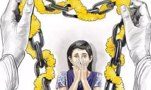 മലപ്പുറത്ത് വീണ്ടും ശൈശവ വിവാഹം; വരനും ബന്ധുക്കൾക്കുമെതിരെ കേസ് മലപ്പുറത്ത് വീണ്ടും ശൈശവ വിവാഹം; വരനും ബന്ധുക്കൾക്കുമെതിരെ കേസ്