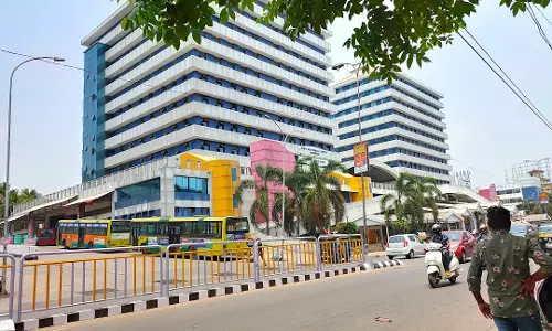 കോഴിക്കോട് കെ.എസ്.ആർ.ടി.സി ബസ് ടെർമിനലിന്‍റെ  ബലക്ഷയം; ഇന്ന് ഉന്നതതല യോഗം