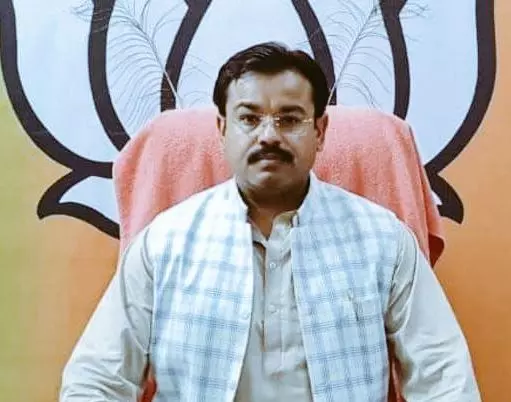 ലഖിംപൂർഖേരി കർഷകക്കൊല: കേന്ദ്രമന്ത്രിയുടെ മകന് ആശിഷ് മിശ്ര അറസ്റ്റിൽ ലഖിംപൂർഖേരി കർഷകക്കൊല: കേന്ദ്രമന്ത്രിയുടെ മകന് ആശിഷ് മിശ്ര അറസ്റ്റിൽ