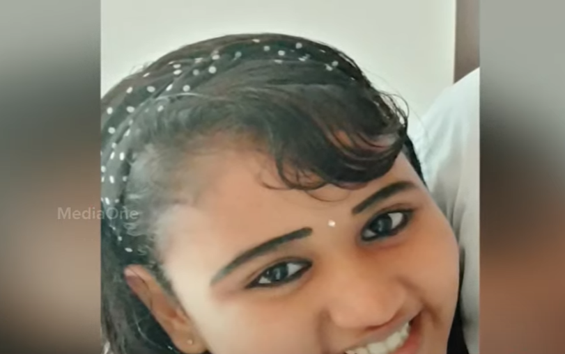 കോഴിക്കോട് പതിനൊന്നുകാരി കടലിൽ മുങ്ങി മരിച്ചു