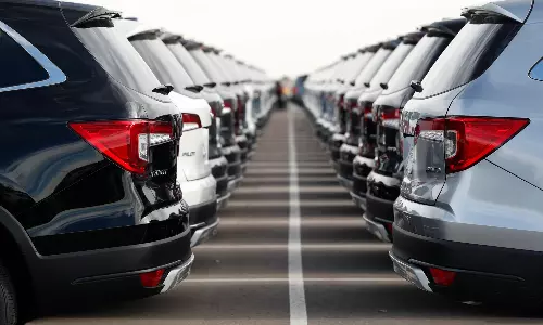 പുതിയ  വാഹനം വാങ്ങാൻ പോകും മുമ്പ് അൽപ്പമൊന്ന് ശ്രദ്ധിക്കുക; ചിലപ്പോൾ അബദ്ധങ്ങൾ സംഭവിച്ചേക്കാം