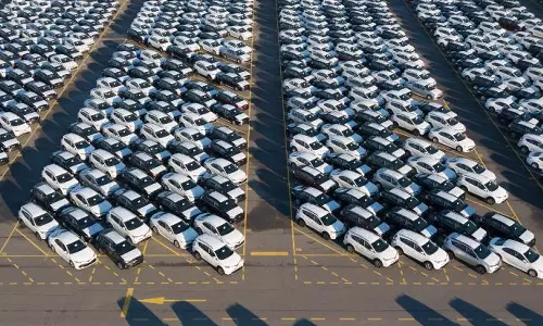 ആധിപത്യം തുടർന്ന് മാരുതി; കഴിഞ്ഞ മാസം ഇന്ത്യയിൽ ഏറ്റവും കൂടുതൽ വിറ്റ കാറുകൾ ഇവയാണ്‌