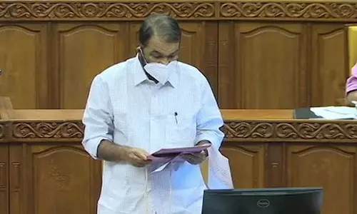 പ്ലസ് വണ്‍ സീറ്റ് ക്ഷാമം; ഉപരിപഠനത്തിന് അർഹത നേടിയ എല്ലാ വിദ്യാർഥികൾക്കും അവസരമൊരുക്കുമെന്ന് മന്ത്രി