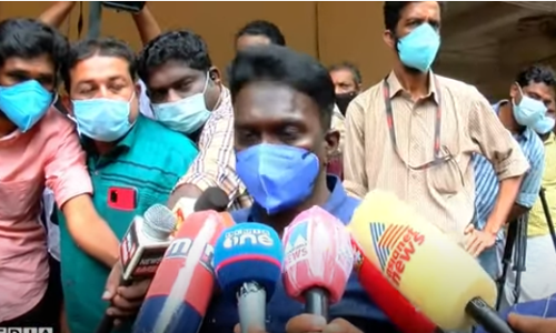 ഉത്രയെ കൊന്നതാണെന്ന് കണ്ടപ്പോള്‍ തന്നെ മനസിലായെന്ന് വാവ സുരേഷ്