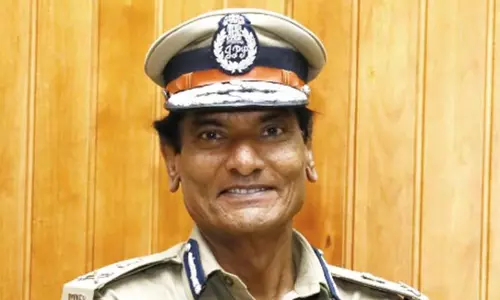 നോക്കുകൂലി: പരാതികളിൽ അന്വേഷണം നടത്താൻ ഡിജിപിയുടെ നിർദ്ദേശം