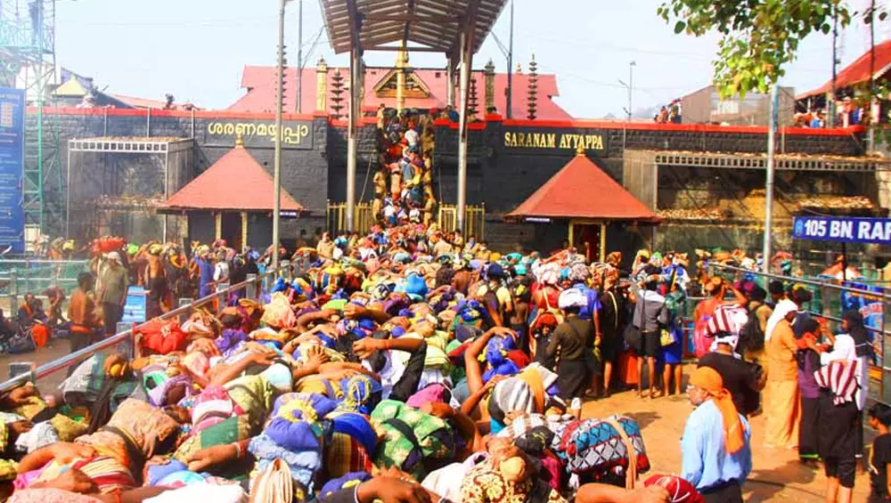 ശബരിമല വെർച്വൽ ക്യൂ; ചുമതല പൊലീസിൽ നിന്ന് തിരു.ദേവസ്വം ബോർഡിന് നൽകണം