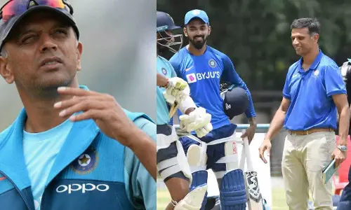 ടീം ഇന്ത്യയുടെ പരിശീലകനാകാനില്ല: ബി.സി.സി.ഐയുടെ ഓഫർ സ്‌നേഹത്തോടെ നിരസിച്ച് ദ്രാവിഡ്