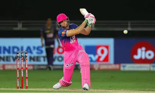 ബാംഗ്ലൂരിന്റെ അടുത്ത ക്യാപ്റ്റന്‍ ബട്ട്ലര്‍ ആവണം, ധോനിയെ പോലെ നയിക്കും:മൈക്കല്‍ വോണ്‍