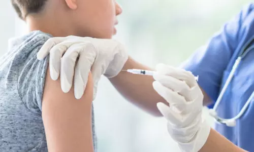 കുട്ടികള്ക്ക് കോവിഡ് വാക്സിന് അടുത്തമാസം ?; മുന്ഗണന ഇങ്ങനെ കുട്ടികള്ക്ക് കോവിഡ് വാക്സിന് അടുത്തമാസം ?; മുന്ഗണന ഇങ്ങനെ