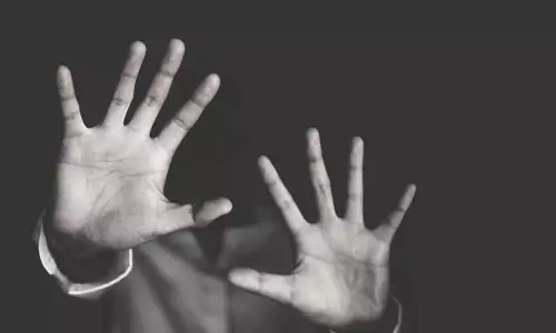 കണ്ണൂരിൽ ആദിവാസി വിദ്യാർഥിനിയെ പീഡിപ്പിക്കാൻ ശ്രമം; രണ്ട് ഇതര സംസ്ഥാന തൊഴിലാളികൾ അറസ്റ്റിൽ