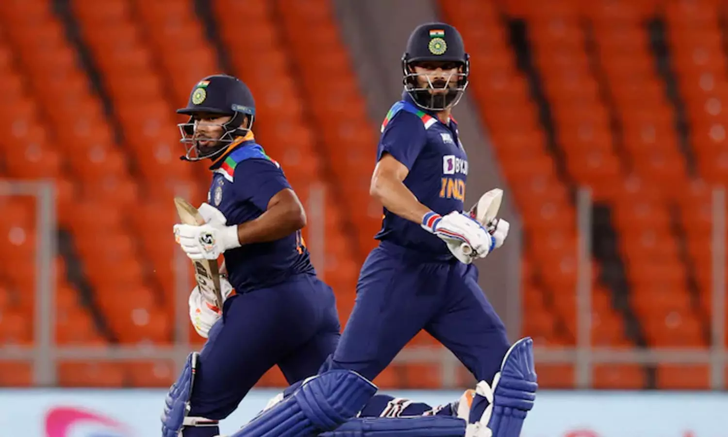 ഇന്ത്യന് ടീമില് ഒരുപാട് വിക്കറ്റ് കീപ്പര്മാരുണ്ട്; റിഷഭ് പന്തിനോട് കോഹ്ലി ഇന്ത്യന് ടീമില് ഒരുപാട് വിക്കറ്റ് കീപ്പര്മാരുണ്ട്; റിഷഭ് പന്തിനോട് കോഹ്ലി