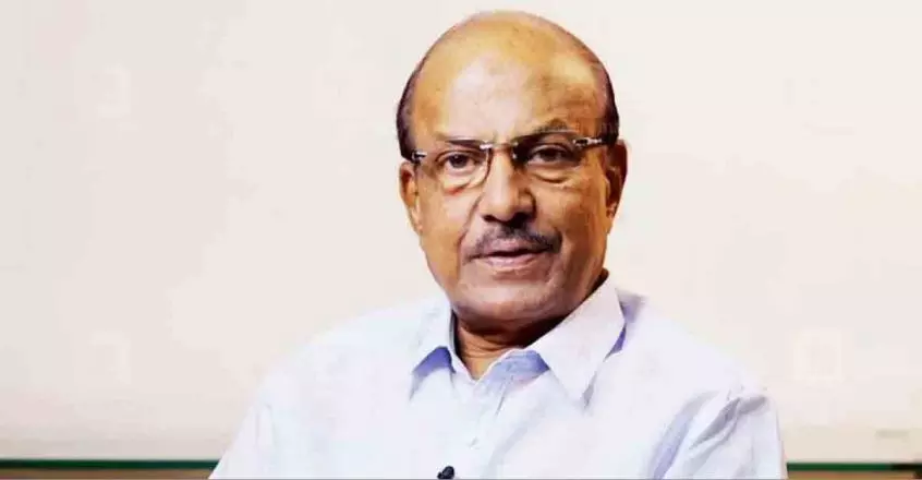 പ്ലസ് വണ്ണിന് സീറ്റ് അനുവദിക്കാൻ കാശില്ലാത്ത സർക്കാർ എങ്ങനെ കെ റെയിൽ പദ്ധതി നടപ്പാക്കും? വിജയരാഘവനോട് പികെ കുഞ്ഞാലിക്കുട്ടി പ്ലസ് വണ്ണിന് സീറ്റ് അനുവദിക്കാൻ കാശില്ലാത്ത സർക്കാർ എങ്ങനെ കെ റെയിൽ പദ്ധതി നടപ്പാക്കും? വിജയരാഘവനോട് പികെ കുഞ്ഞാലിക്കുട്ടി