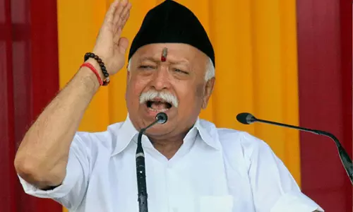 ഒരു കുടുംബത്തില്‍ രണ്ട് കുട്ടികള്‍; ജനസംഖ്യാ നയം പുനപ്പരിശോധിക്കണമെന്ന് മോഹന്‍ ഭഗവത്