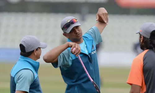 ഇന്ത്യൻ ടീം പരിശീലകസ്ഥാനത്തേക്ക് ദ്രാവിഡ് മികച്ച തിരഞ്ഞെടുപ്പെന്ന് എം.എസ്.കെ പ്രസാദ്