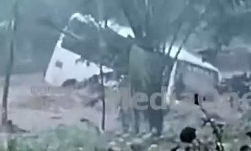 കനത്ത മഴ; കോട്ടയത്ത് ബസ് ഒഴുക്കിൽപ്പെട്ടു