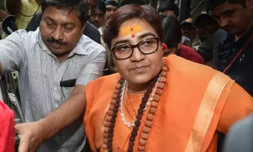 കബഡി കളിക്കുന്ന വീഡിയോ പ്രചരിപ്പിച്ചവൻ രാവണനെപ്പോലെ നശിച്ചുപോകട്ടെ; ശപിച്ച് പ്രഗ്യാ സിങ് താക്കൂർ