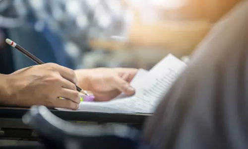 കനത്ത മഴ: പ്ലസ്‌വൺ പരീക്ഷ മാറ്റി