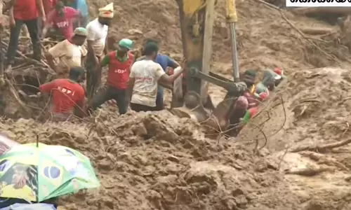 കെട്ടിപ്പിടിച്ച് ചേതനയറ്റ കുഞ്ഞുശരീരങ്ങൾ; കൊക്കയാറിൽ ജീവൻ നഷ്ടപ്പെട്ടത് അഞ്ചു കുട്ടികൾക്ക്