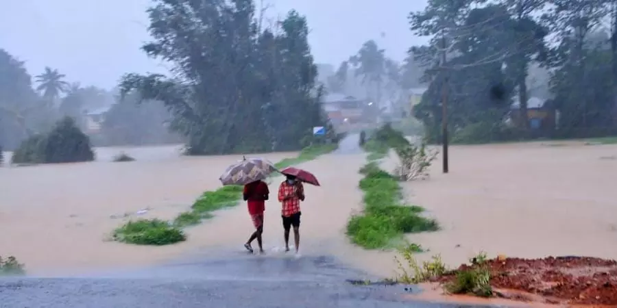 വിലക്കിയിട്ടും ഫലമില്ല; അട്ടപ്പാടിയിലേക്ക് വിനോദ സഞ്ചാരികളുടെ വരവില്‍ കുറവില്ല