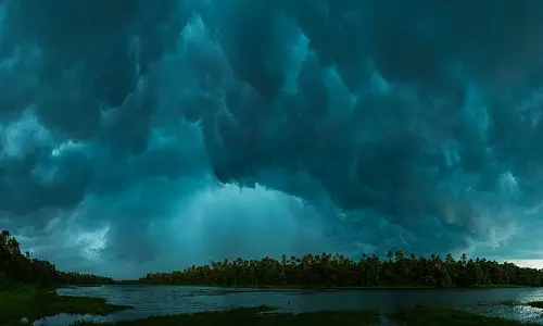 ചാലക്കുടിപ്പുഴയില്‍ വെള്ളം ഉയരുന്നു
