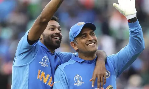 അയാൾക്കുമാത്രമേ എന്നെ ശാന്തനാകാനാകൂ-ധോണിയെക്കുറിച്ച് ഹർദിക് പാണ്ഡ്യ അയാൾക്കുമാത്രമേ എന്നെ ശാന്തനാകാനാകൂ-ധോണിയെക്കുറിച്ച് ഹർദിക് പാണ്ഡ്യ