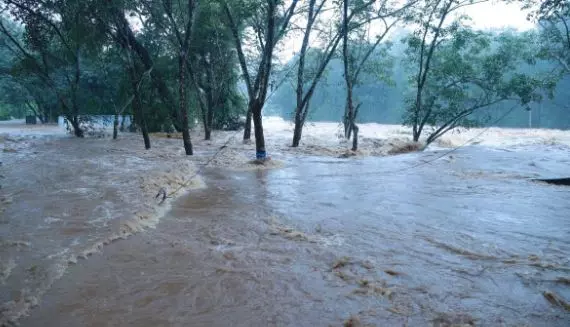 നാളെ തീവ്രമഴയ്ക്ക് സാധ്യതയെന്ന് മുന്നറിയിപ്പ്