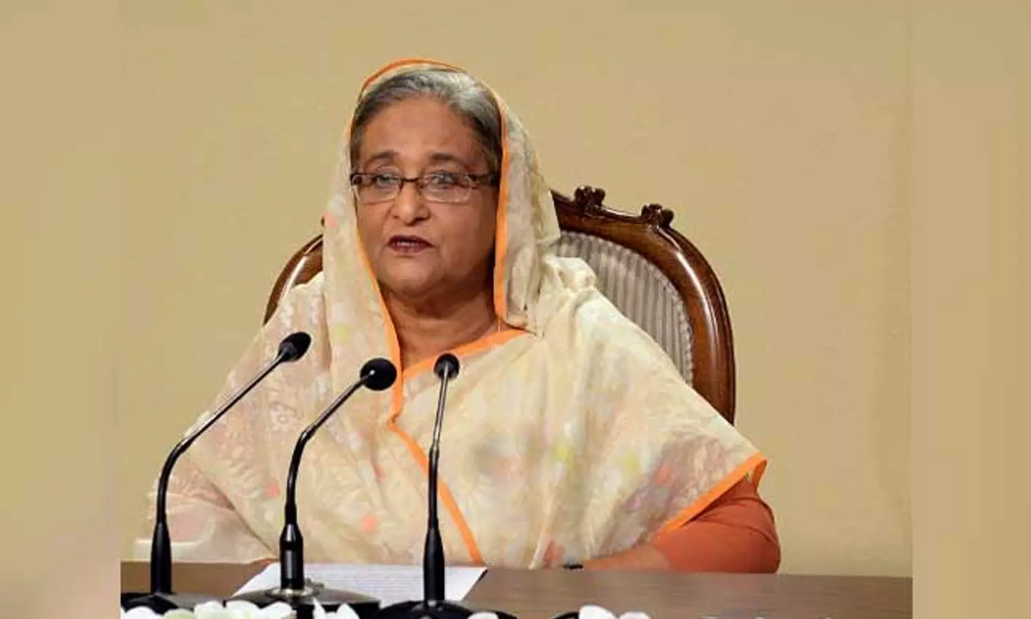 ക്ഷേത്രങ്ങൾക്കെതിരായ അക്രമം; കർശന നടപടിക്ക് നിർദേശം നൽകി ബംഗ്ലാദേശ് പ്രധാനമന്ത്രി