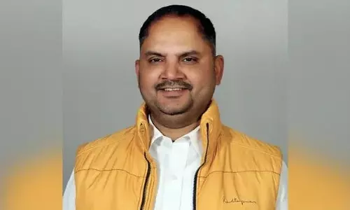 വ്യാജ മാര്ക്ക് ലിസ്റ്റ് നല്കി കോളജില് പ്രവേശനം: ബിജെപി എംഎല്എക്ക് 5 വര്ഷം തടവ് വ്യാജ മാര്ക്ക് ലിസ്റ്റ് നല്കി കോളജില് പ്രവേശനം: ബിജെപി എംഎല്എക്ക് 5 വര്ഷം തടവ്