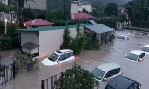 ഉത്തരാഖണ്ഡില് വീണ്ടും മേഘവിസ്ഫോടനം; കനത്ത മഴ ഉത്തരാഖണ്ഡില് വീണ്ടും മേഘവിസ്ഫോടനം; കനത്ത മഴ