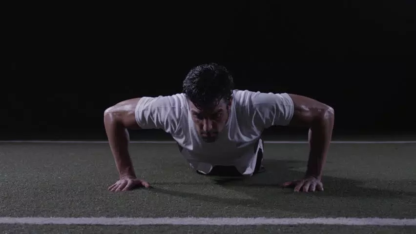 രാത്രിയിലെ വ്യായാമം ശരീരത്തിന് ദോഷം; അറിയാം കാരണങ്ങൾ