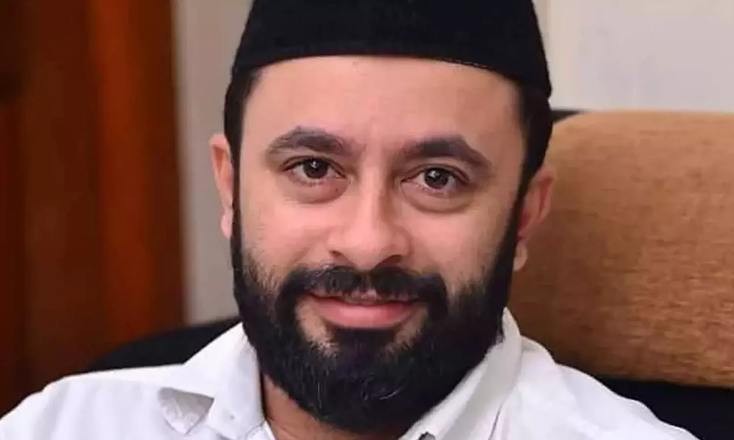 ചന്ദ്രിക കള്ളപ്പണക്കേസ്; മുഈനലി തങ്ങള്‍ ഇ.ഡിക്ക് മുന്നില്‍ ഹാജരായി