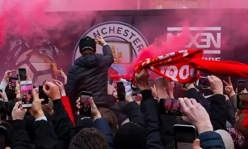 കളിതോറ്റു ; ക്ലബ്ബ് ബ്രൂഗെ ആരാധകരുടെ ക്രൂരമര്ദത്തിനിരയായ മാഞ്ചസ്റ്റര് സിറ്റി ആരാധകന് അത്യാസന്ന നിലയില് കളിതോറ്റു ; ക്ലബ്ബ് ബ്രൂഗെ ആരാധകരുടെ ക്രൂരമര്ദത്തിനിരയായ മാഞ്ചസ്റ്റര് സിറ്റി ആരാധകന് അത്യാസന്ന നിലയില്