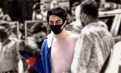 ആര്യൻ ഖാന്റെ കസ്റ്റഡി കാലാവധി നീട്ടി