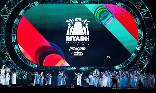 മാറുന്ന സൗദിയെ അടയാളപ്പെടുത്തി റിയാദ് സീസൺ ഫെസ്റ്റിവലിന് തുടക്കം