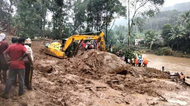 കൊക്കയാർ ദുരന്തത്തിന്‍റെ ആഘാതമൊഴിയാതെ മരിച്ചവരുടെ ബന്ധുക്കള്‍