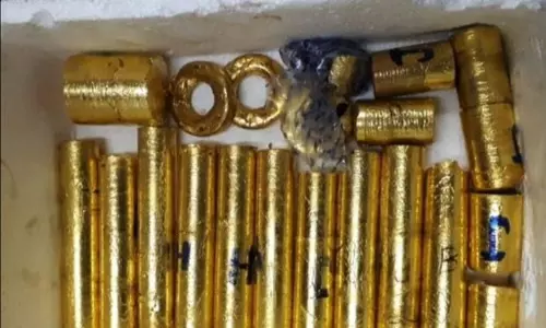 നയതന്ത്ര ബാഗേജ് വഴിയുള്ള സ്വർണക്കടത്തിൽ മന്ത്രിമാർക്ക് പങ്കില്ലെന്ന് കസ്റ്റംസ് കുറ്റപത്രം