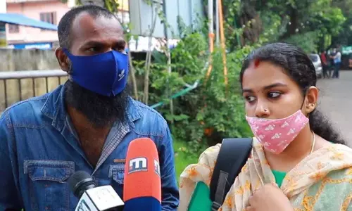 കുട്ടിയെ തട്ടിയെടുത്ത കേസ്: അനുപമ പ്രത്യക്ഷ സമരത്തിലേക്ക്; നാളെ മുതല്‍ സെക്രട്ടറിയേറ്റിനുമുന്നില്‍ നിരാഹാരം