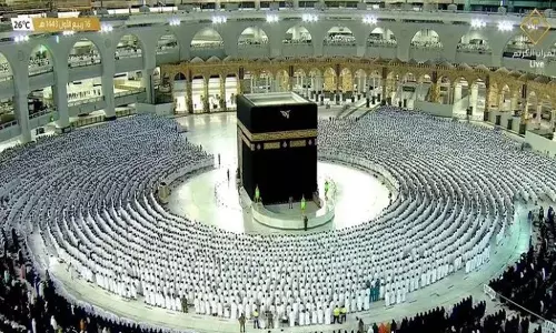 ശ്വാസ തടസ്സം നേരിടുന്നവർക്ക് മക്ക ഹറം പള്ളിയിൽ അടിയന്തര ചികിത്സ