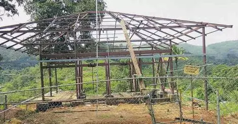 പി.വി അന്വറിന്റെ ഭാര്യാപിതാവിന്റെ ഉടമസ്ഥതയിലുള്ള ചീങ്കണ്ണിപ്പാലിയിലെ റോപ് വെ പൊളിക്കണമെന്ന് ഉത്തരവ് പി.വി അന്വറിന്റെ ഭാര്യാപിതാവിന്റെ ഉടമസ്ഥതയിലുള്ള ചീങ്കണ്ണിപ്പാലിയിലെ റോപ് വെ പൊളിക്കണമെന്ന് ഉത്തരവ്