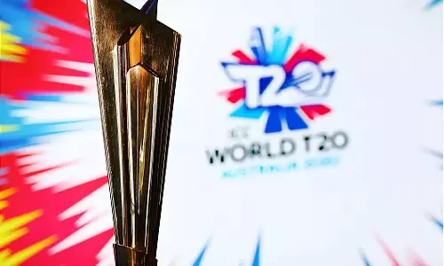 ടി20 ലോകകപ്പിൽ ഇനിയാണ് കളി; സൂപ്പർ 12 ഘട്ടത്തിന് ഇന്ന് തുടക്കം