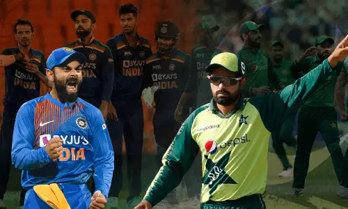 കളിക്കളത്തിലെ കരുത്തൻ കോഹ്ലിയോ, ബാബർ അസമോ? ഇന്ത്യ-പാക് നായകരുടെ കണക്കുകൾ പറയുന്നത്