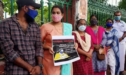 അമ്മയറിയാതെ കുഞ്ഞിനെ ദത്ത് നല്‍കിയ സംഭവം; അനുപമ ഹൈക്കോടതിയിലേക്ക്