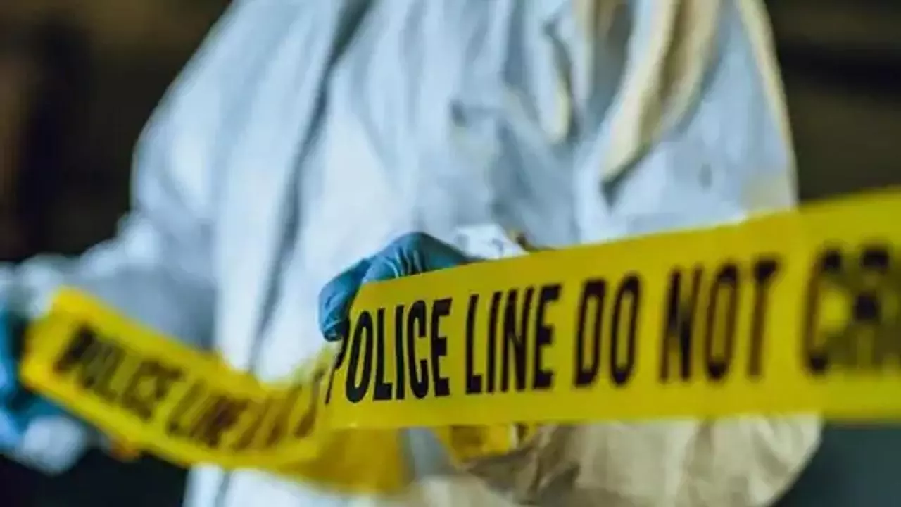 കാണാതായ മധ്യ വയസ്കന്റെ അസ്ഥികൂടം വനാതിർത്തിയിൽ കണ്ടെത്തി കാണാതായ മധ്യ വയസ്കന്റെ അസ്ഥികൂടം വനാതിർത്തിയിൽ കണ്ടെത്തി