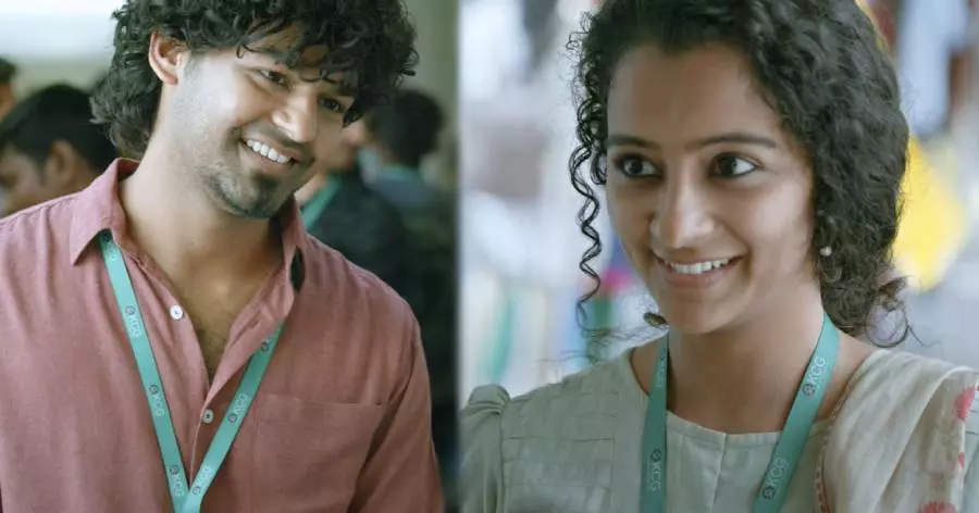 ഹൃദയം കവര്‍ന്ന് ദര്‍ശന; പ്രണവിന്‍റെ ഹൃദയ ത്തിലെ ആദ്യ ഗാനം പുറത്ത്